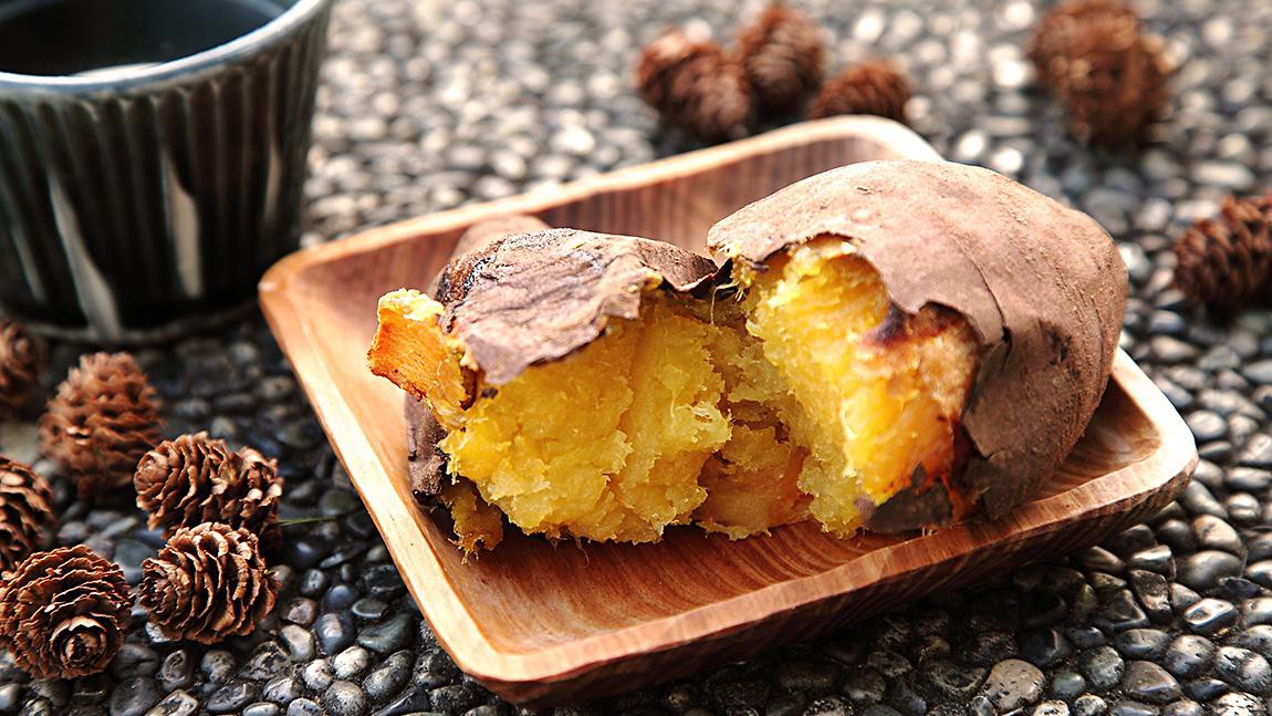 オトコの心もグッとつかむ、全国レベルの「やきいも」4選。 | グルメ