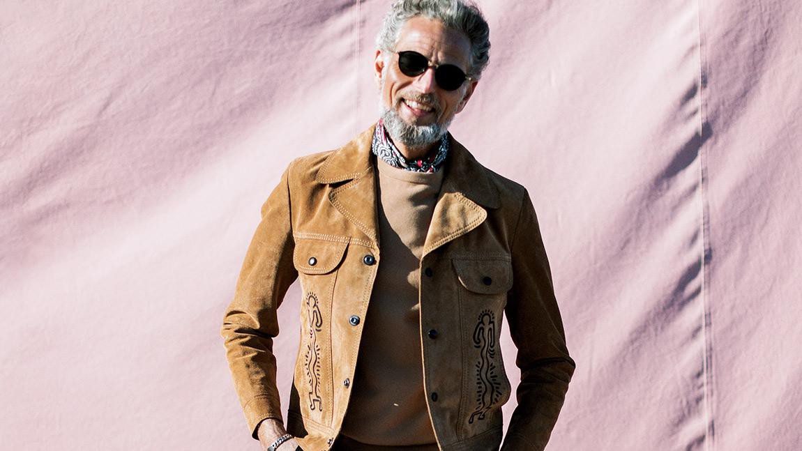 一枚で貫禄が出る! スエードジージャンをお洒落に着こなすコツとは