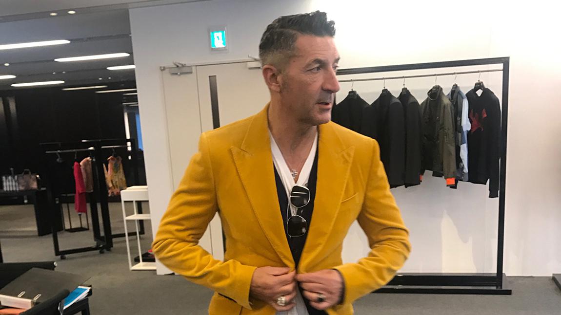 チルコロ⭐️ネイビー‼️ジローラモ着用モデル‼️48⭐️破格‼️ ジローラモさんに大密着！ | 編集記 | LEON レオン オフィシャルWebサイト