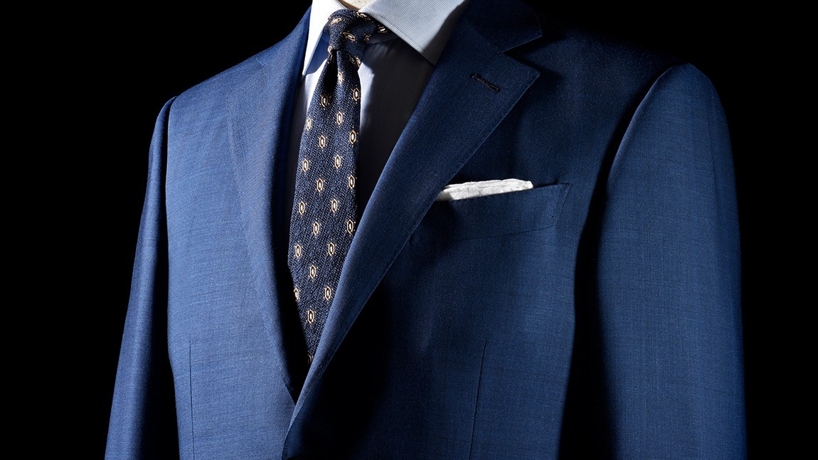 検証】最高級スーツは何が違うのか？ その秘密に迫ります | メンズ