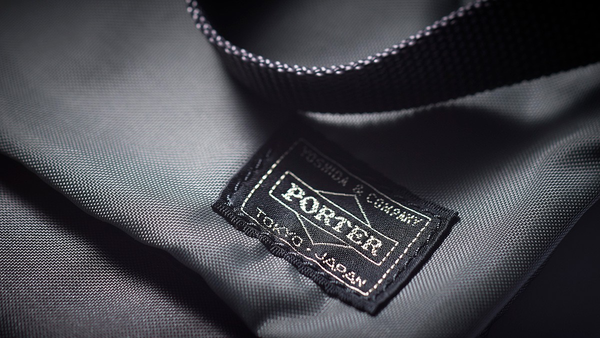 吉田カバン・ポーターの新色グレーがめちゃイイ！ | アイテム | LEON