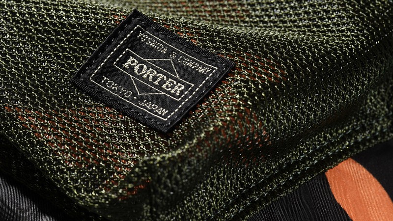 PORTER 迷彩柄ショルダーバッグ　チップカモ　バルーンサック PS CHIP CAMO(PSチップカモ) BALLOONSAC | 吉田カバン