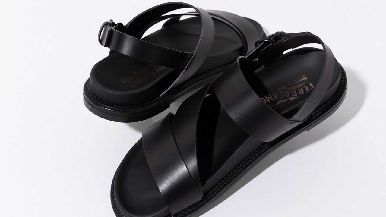 ラスト各1点【FERRAGAMO】Lorelie ロゴ レザー サンダル ホールド感が違う!】履くだけでリッチな大人サンダル5足