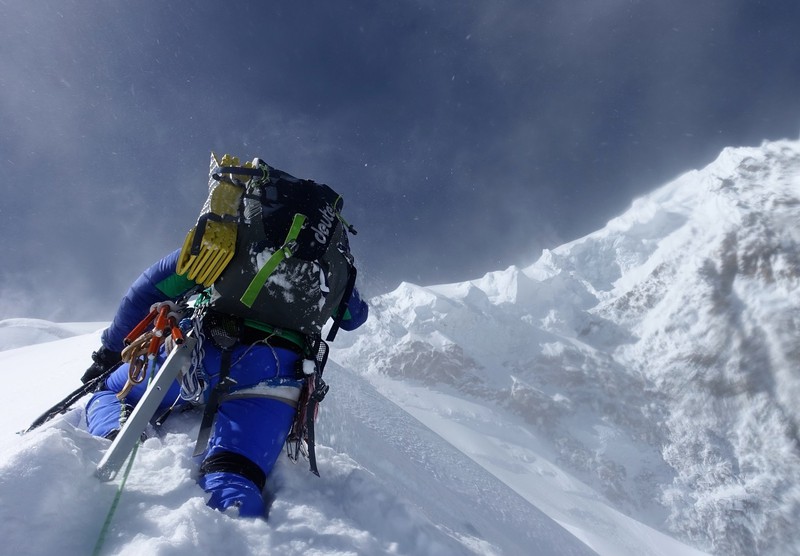 ヒマラヤアルパイン・スタイル : 最も魅力的なルートからの高峰登山 ヒマラヤアルパイン・スタイル : 最も魅力的なルートからの高峰