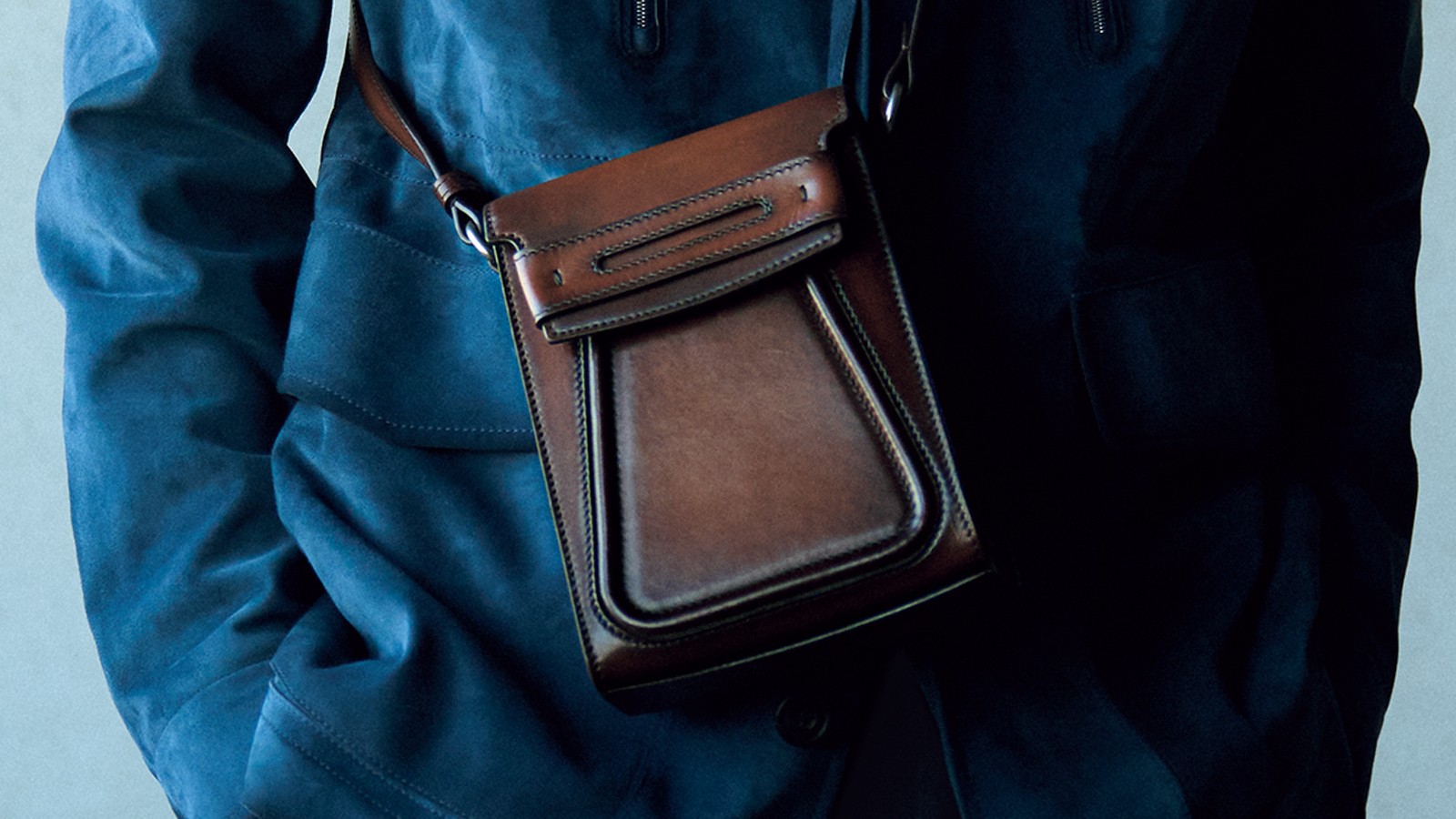 ベルルッティの名ローファーがバッグに変身!? | アイテム | LEON