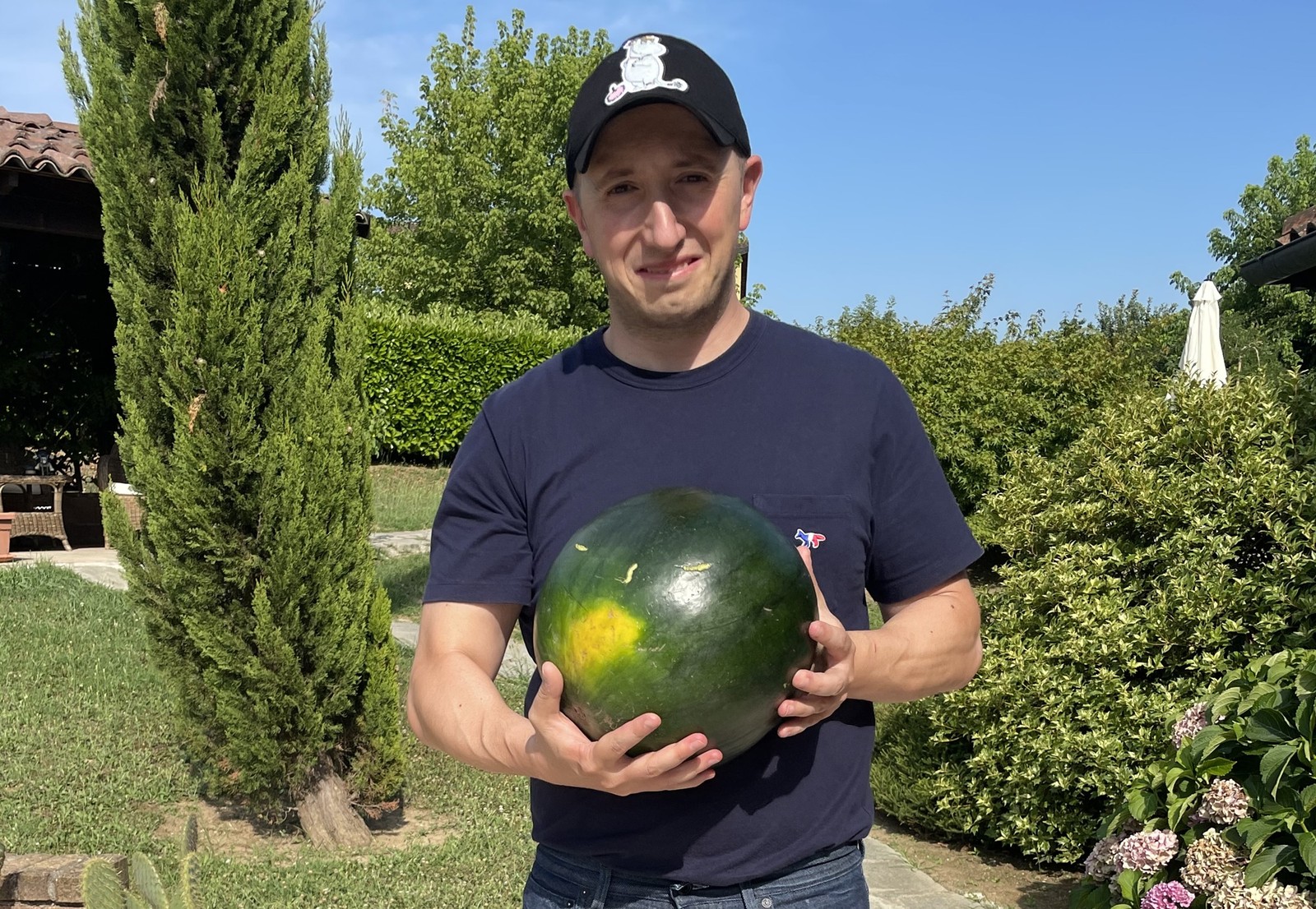 イタリア人にとっての夏とは？スイカに塩はNG、熱々のパスタも日常茶飯事！異文化交流で知る、イタリアの夏の過ごし方