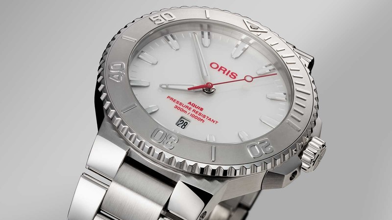 オリス」の名作ダイバーズウォッチの日本限定モデルが登場！ スーツに