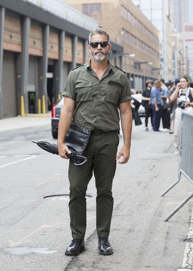 イタリア メンズファッション スナップ コーディネート イケオジ ちょい悪おやじ LEON 