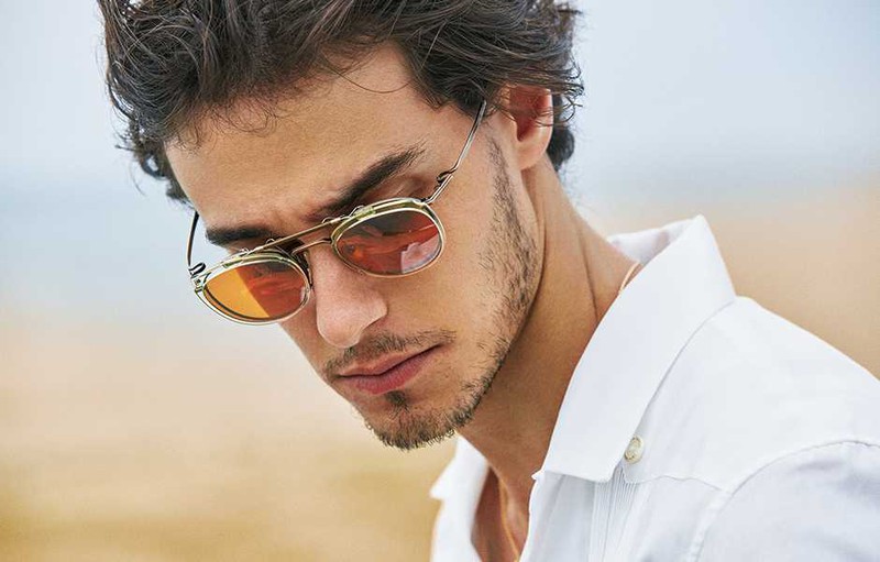 淡色サングラス