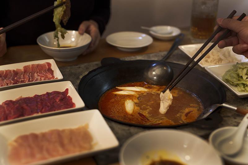 味坊鉄鍋荘の酸湯魚