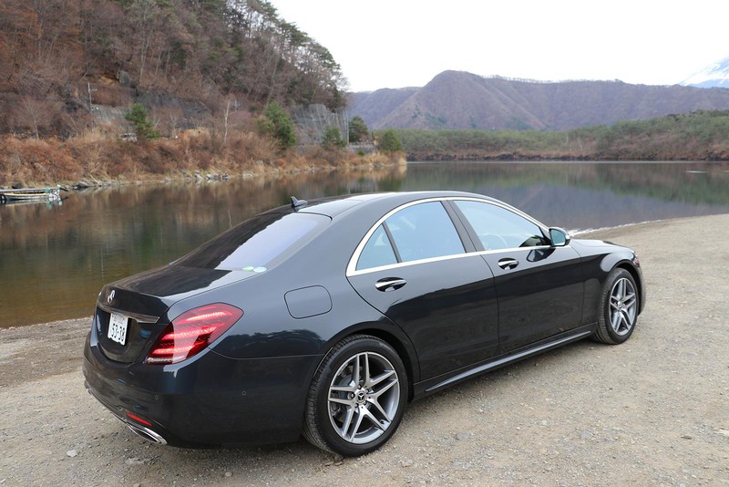 ドライバーズカーはあくまでも4ライト(リアクオーターピラーにウィンドウを設けないスタイル)にこだわる