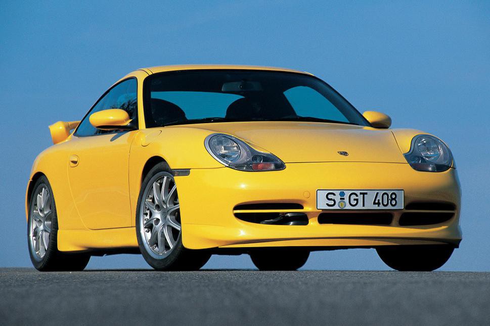 水冷エンジン化された初の911として1997年にデビューした996型。GT3は1999年に登場した