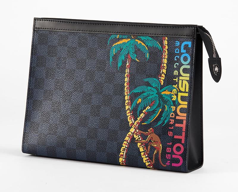 クラッチバッグ［W27×H21×D5㎝］10万円／ルイ・ヴィトン（ルイ・ヴィトン クライアントサービス）