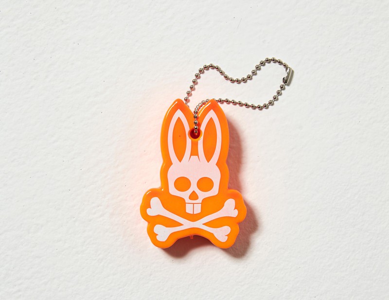 サイコバニー」でポロシャツを買うと、スカル×ウサギの“あれ”がもらえ