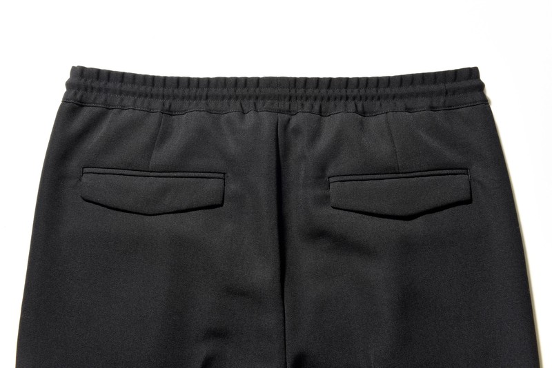 パンツ(ディテール)12万5000円/ディオール オム(クリスチャン ディオール)