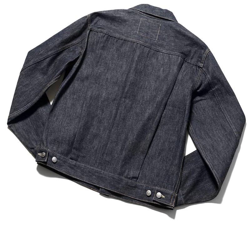 Gジャン4万8000円／リーバイス ビンテージ クロージング（リーバイ・ストラウス ジャパン）　※こちらは「1953 TYPE Ⅱ TRUCKER JACKET」。1953年に発売していた2ndモデルの復刻版です。