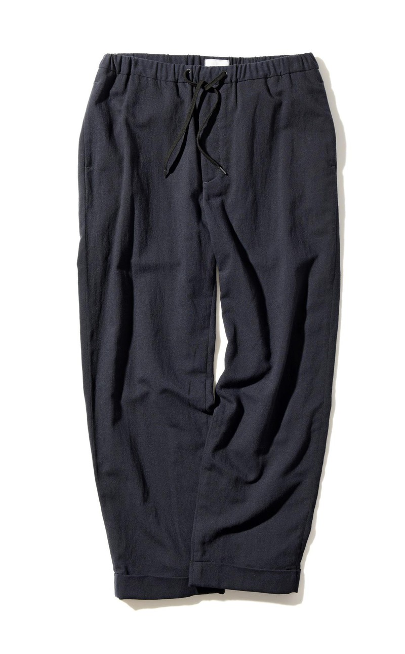 パンツ2万4000円/リディアル(カイタックインターナショナル)