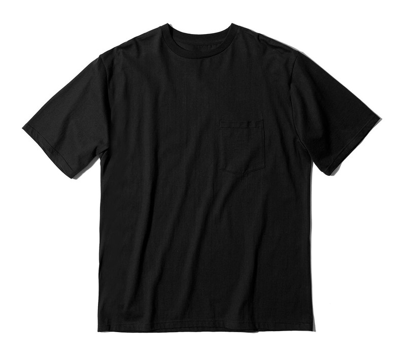 Tシャツ9000円/グラフペーパー