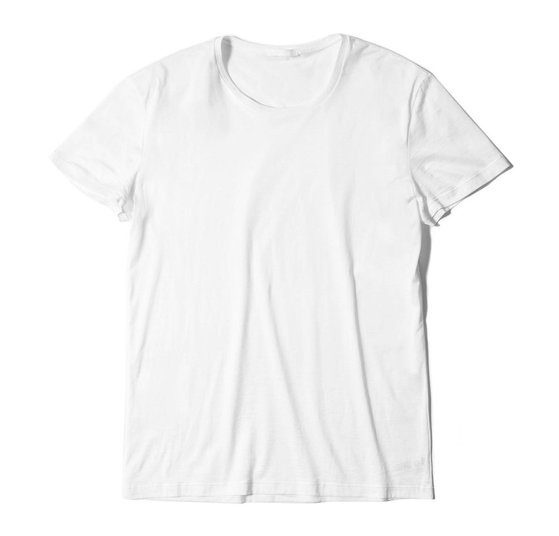 Tシャツ1万3700円/ラペルラ(ラペルラ ジャパン)