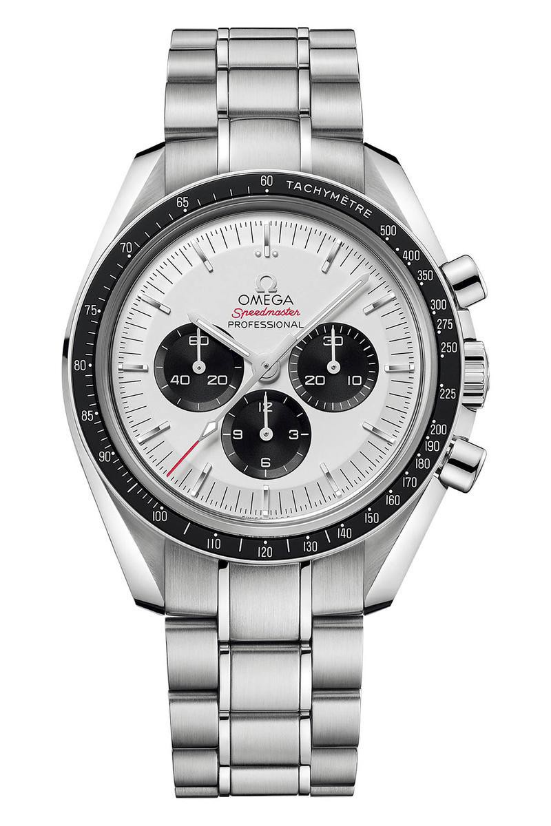 「スピードマスター プロフェッショナル 東京 2020 リミテッドエディションズ」手巻き、SSケース(42㎜)・ブレスレット、50m防水。63万円/オメガ(オメガお客様センター)