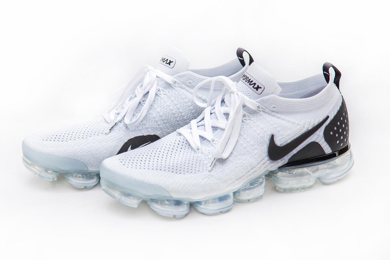 NIKE AIR VAPORMAX FLYKNIT 2 ナイキ エア ヴェイパーマックス フライニット 2