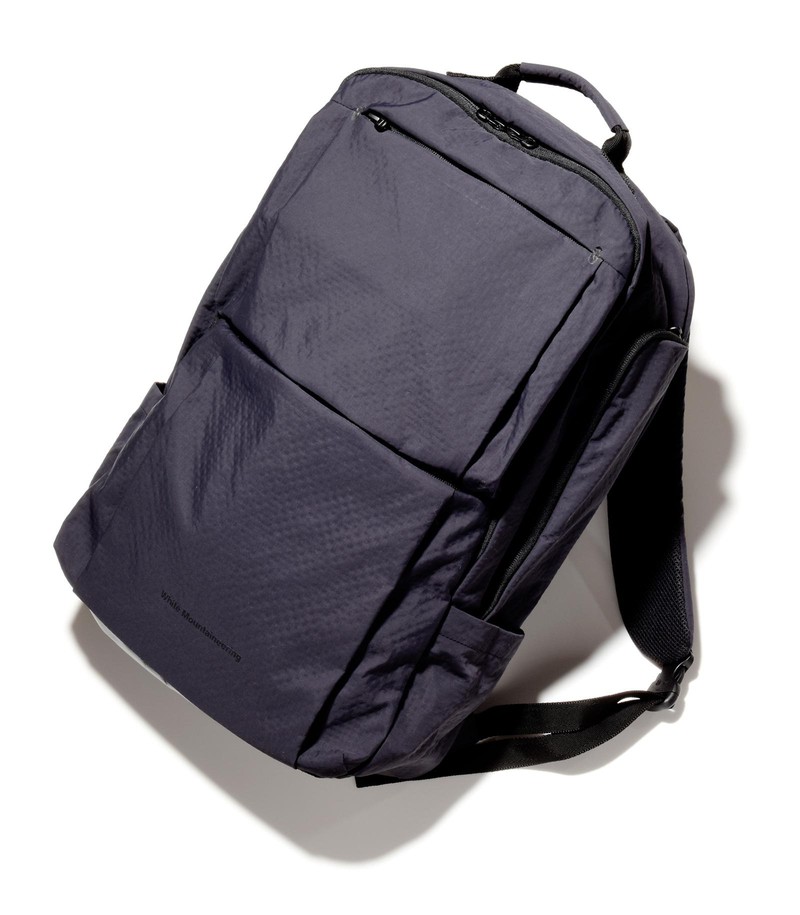 バッグ6万円/ホワイトマウンテニアリング
