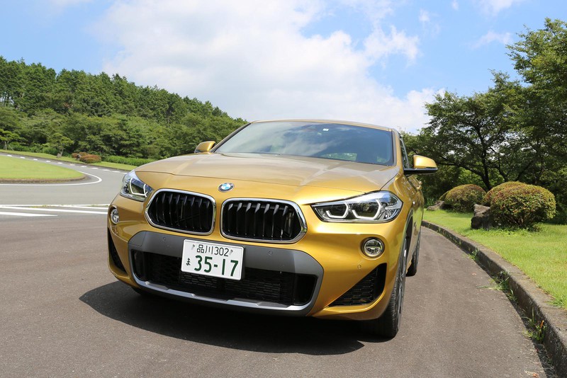 BMW X2 最大トルクは1350rpmから発生するので力強い