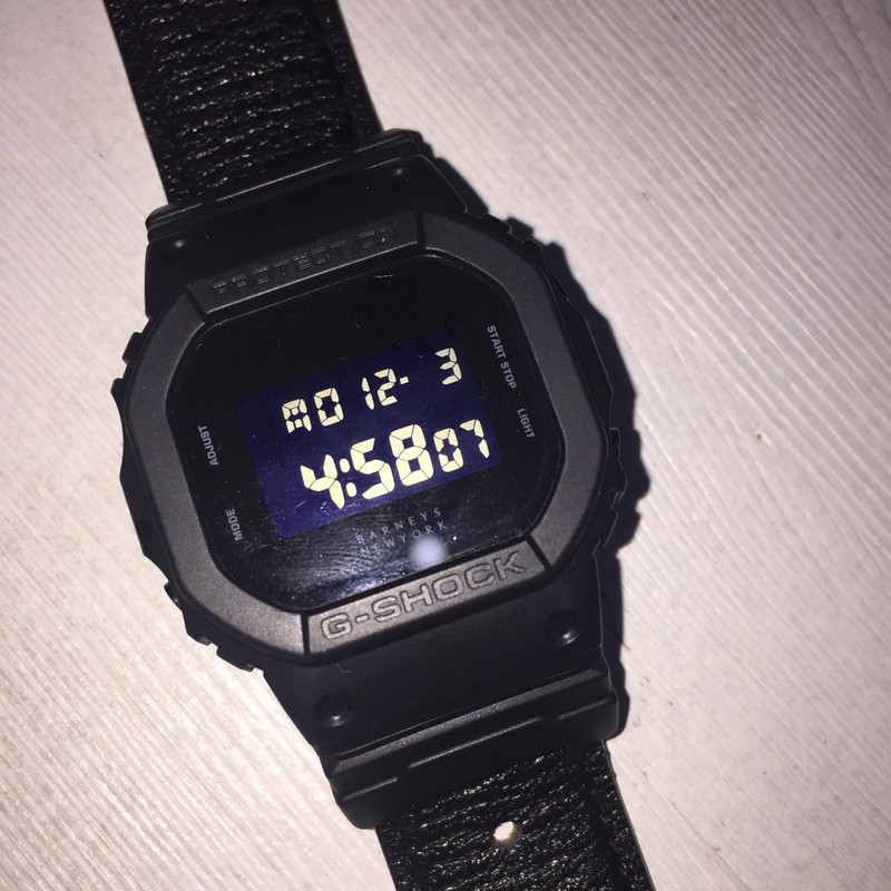 G-SHOCK BARNEYS NEW YORK 腕時計 完売別注】G-SHOCK×バーニーズが復活！ コレ、最強かも