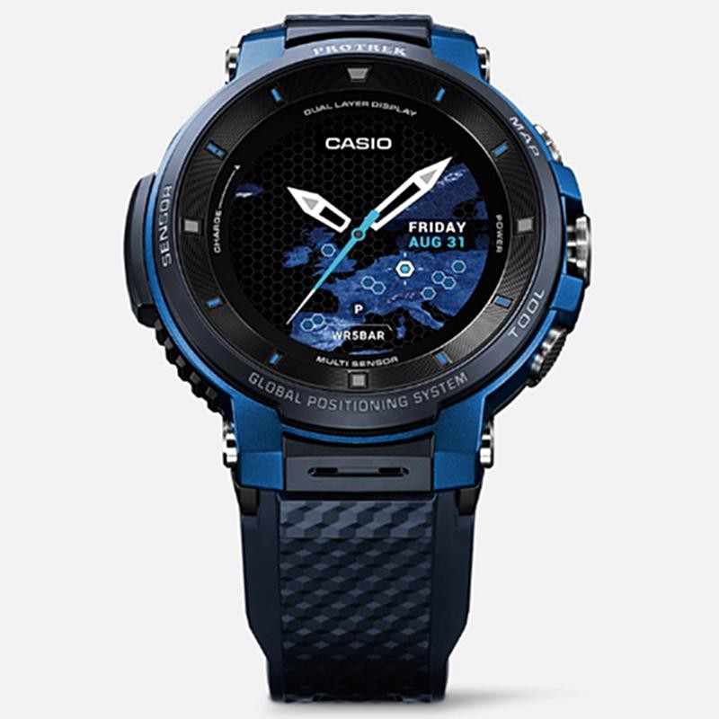 Google製の「Wear OS by Google」を搭載しGoogle Play Storeから好みのアプリをダウンロードして追加可能。樹脂ケース。ケース径53.8mm。5気圧防水。Android OSバージョン4.4以降のAndroidスマートフォン、iPhone(iOSバージョン9.3以降)対応。65,880円(税込)2019年1月発売予定/カシオ計算機