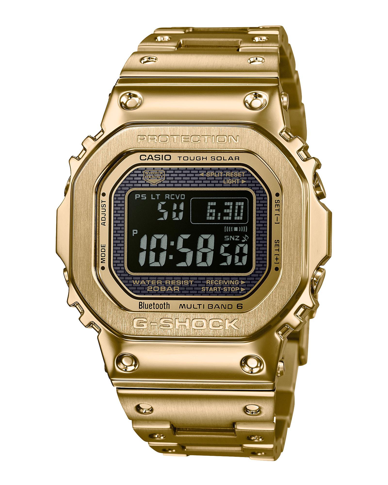 「G-SHOCK GMW-B5000GD-9JF」ソーラー電波クォーツ。ゴールドIP加工SSケース＆ブレスレット（ケースサイズ49.3☓43.2mm）。6万8000円(税抜) ／カシオ計算機