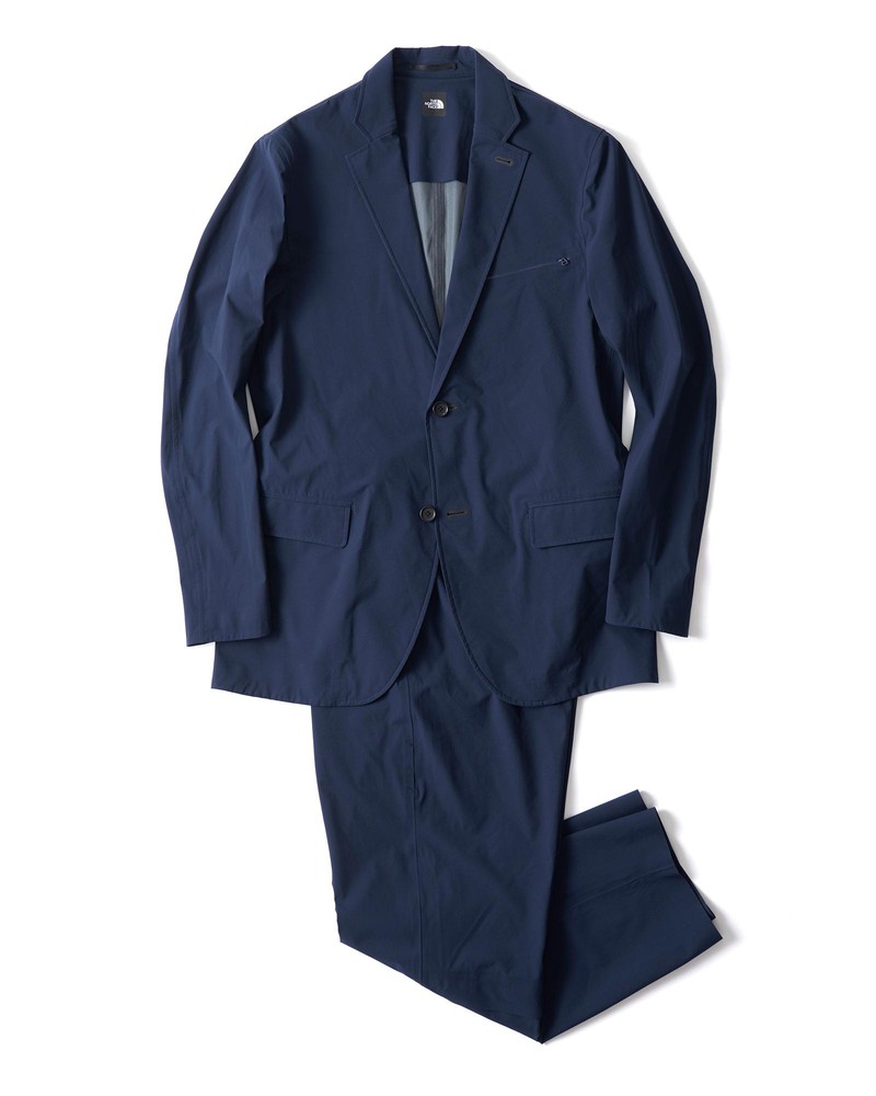 セットアップスーツ ジャケット3万5000円、パンツ2万2000円/ともにザ・ノース・フェイ(ザ・ノース・フェイス スタンダード)