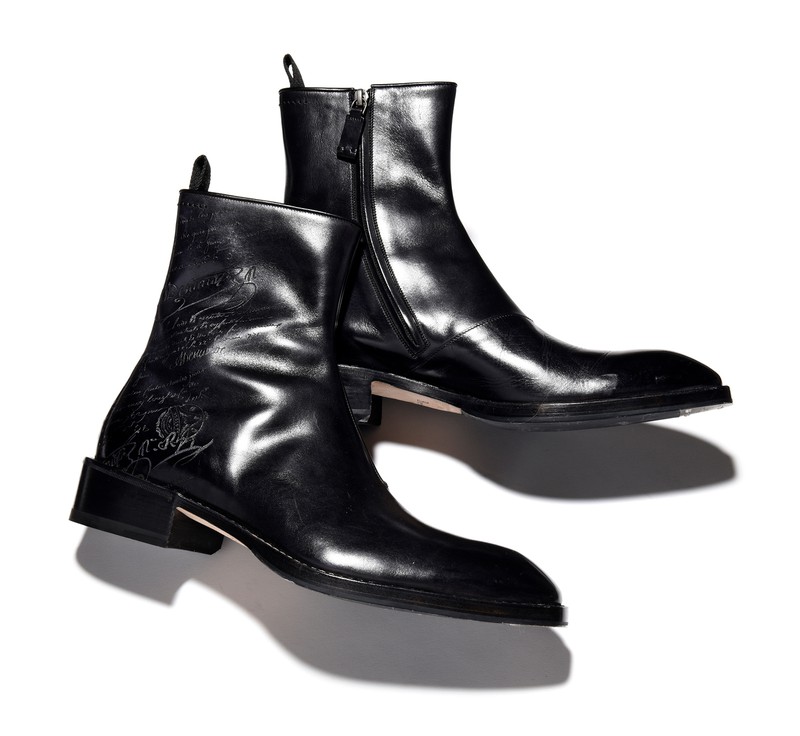 大人の黒ブーツ5選。サンローラン、フェンディetc.人気メゾンの美しき