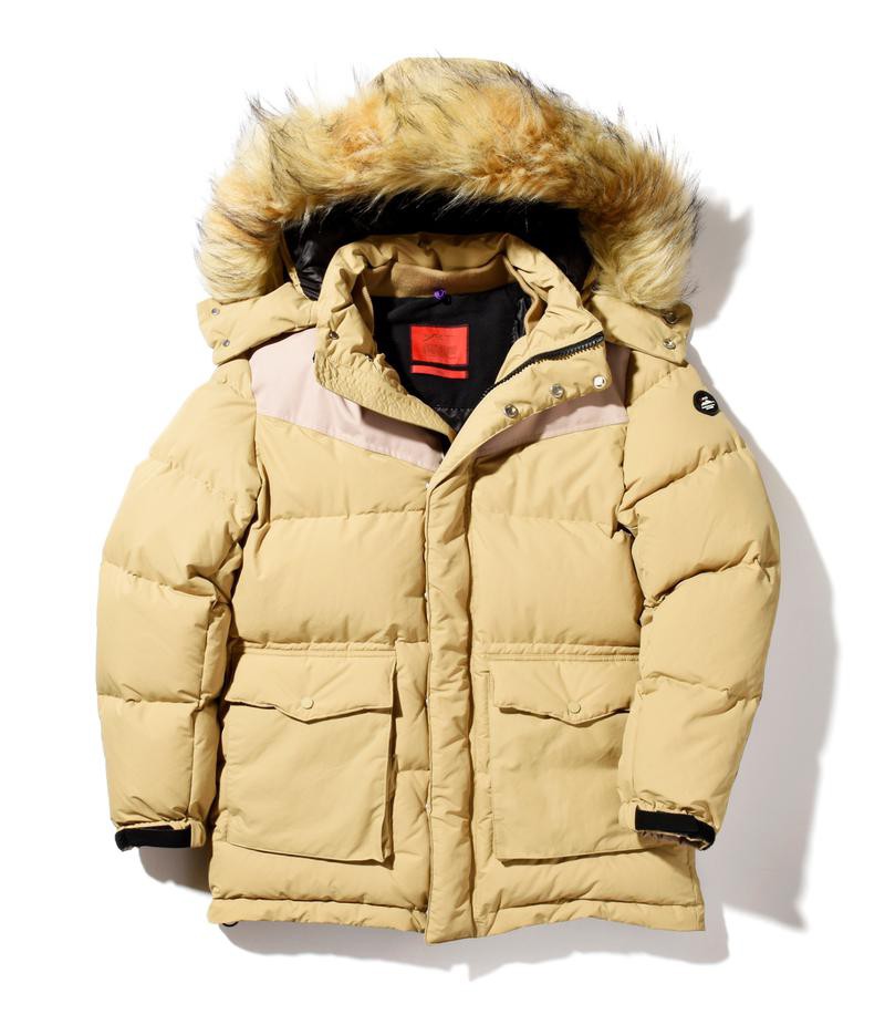ダウンジャケット6万8000円／イエティ（ブツヨク ストア）