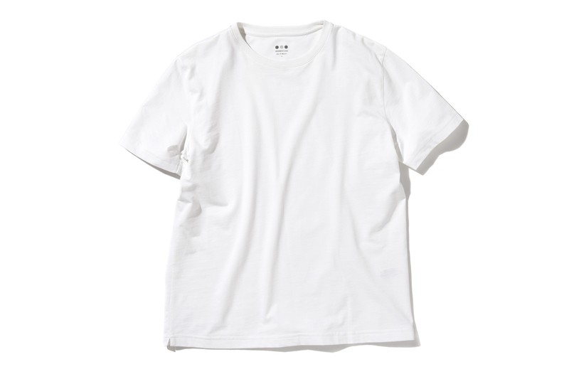 Tシャツ1万8000円/スリードッツ(スリードッツ青山店)