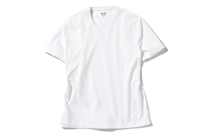Tシャツ1万1000円/スリードッツ(スリードッツ青山店)