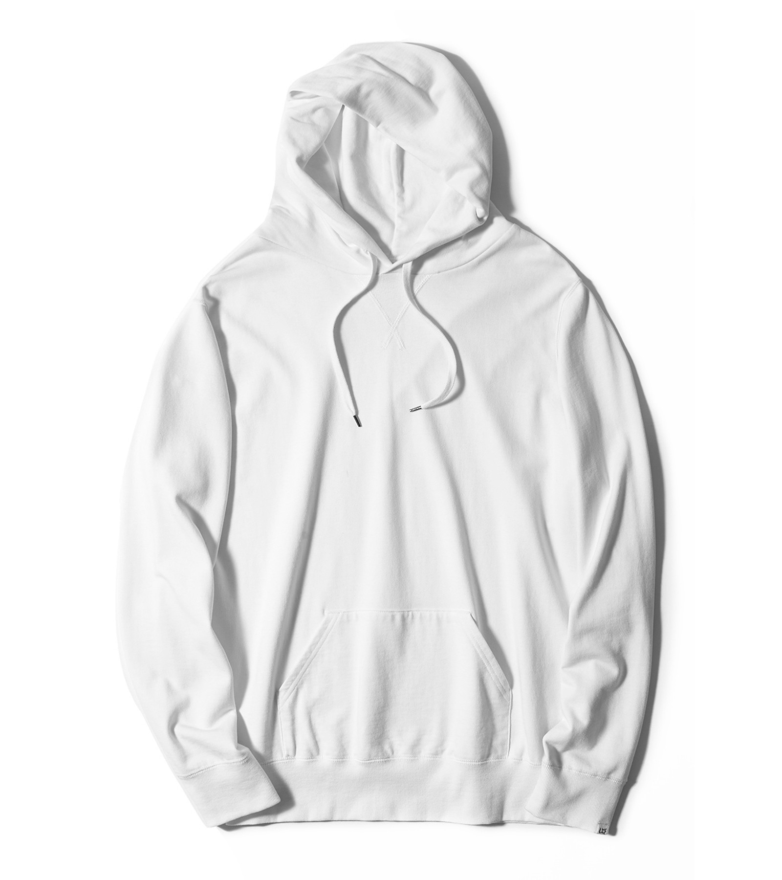 パーカ2万8800円/ルクシー(ジェムプロジェクター)