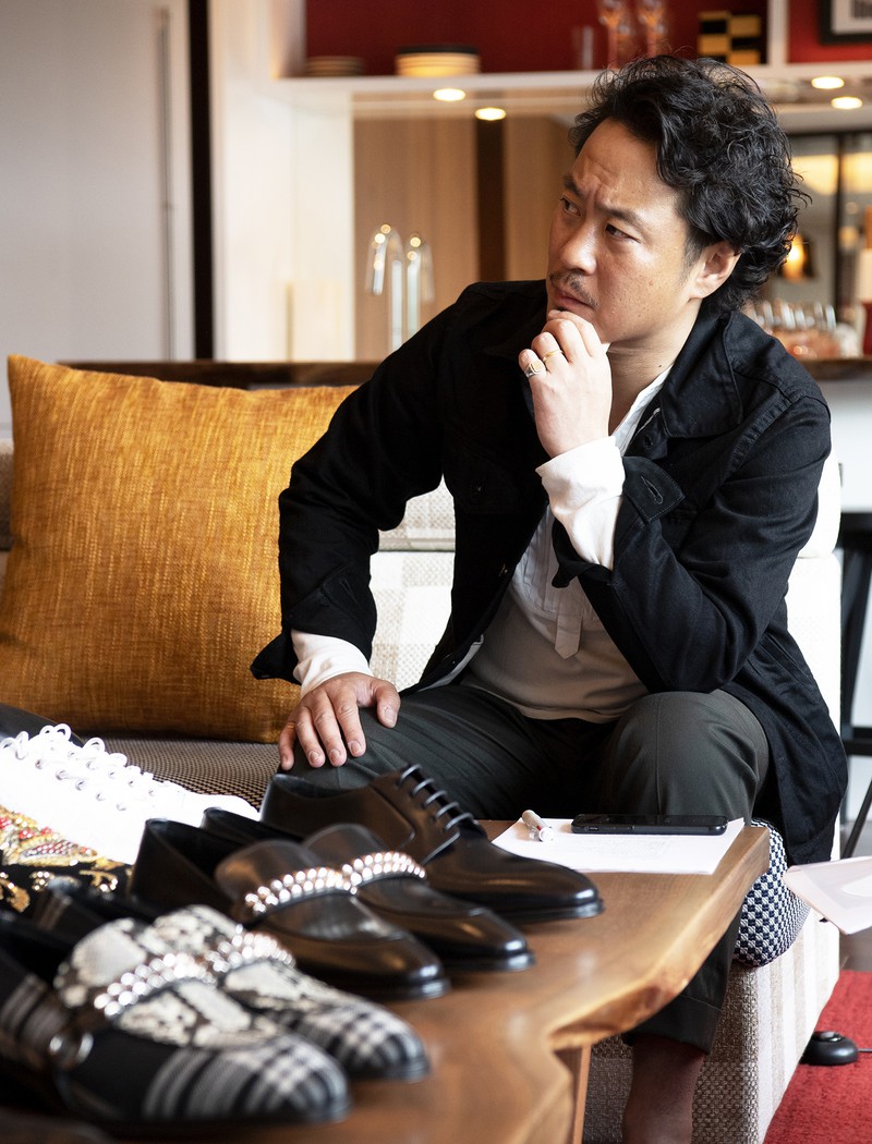 ジュゼッペ・ザノッティ インタビュー「僕たちは過去と未来の
