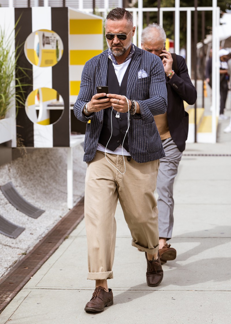 イタリア メンズファッション スナップ コーディネート イケオジ ちょい悪おやじ LEON 