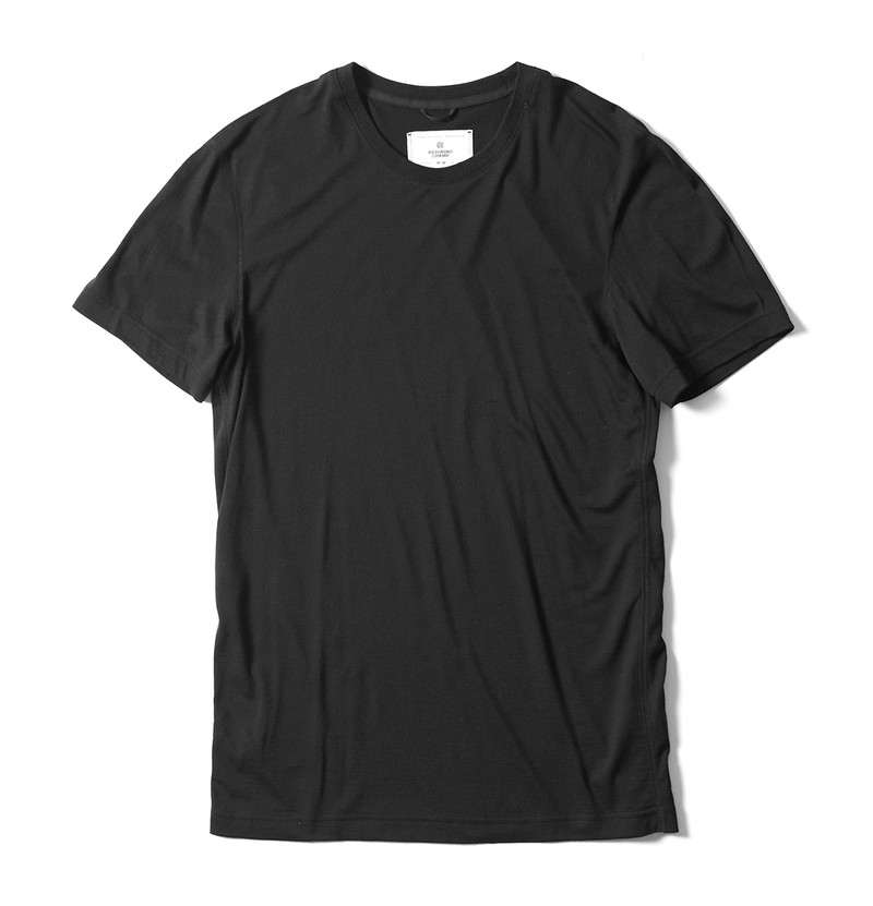 Tシャツ1万6000円(サザビーリーグ)
