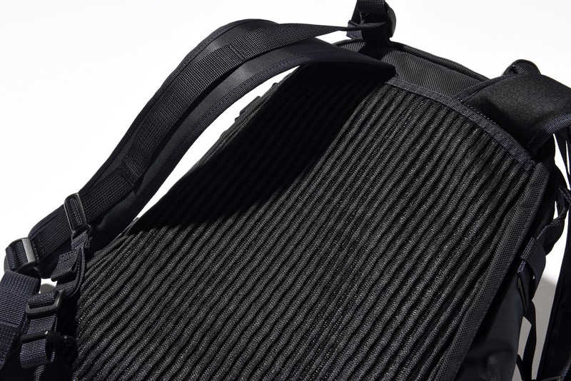 ポーター シングス デイパック［W32×H50×D20cm］4万8000円／ポーター（KURA CHIKA by PORTER Ueno）