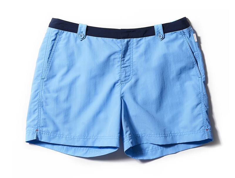 スイムショートパンツ4万2000円/オールバー・ブラウン(ヴァルカナイズ・ロンドン)