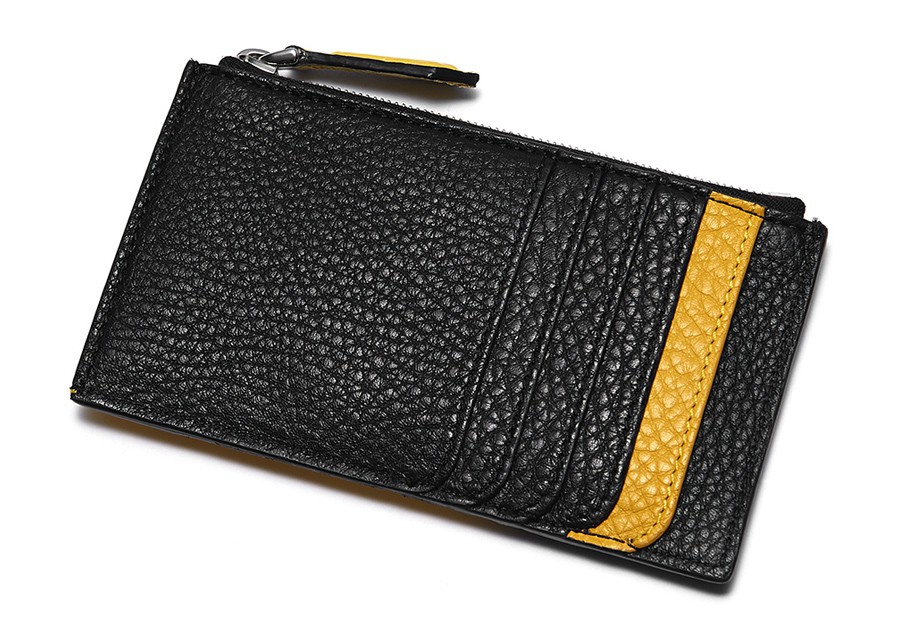 財布7万2000円/フェンディ(フェンディ ジャパン)
