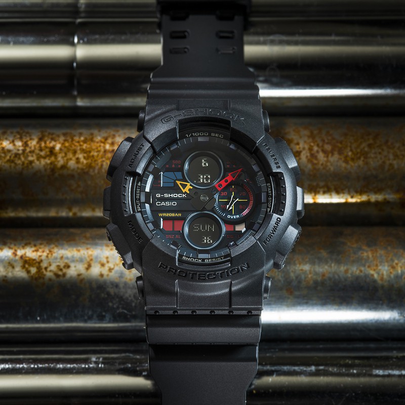 「GA-140BMC-1AJF」電池寿命約2年。樹脂ケース(55×51.2mm)、樹脂バンド、20気圧防水。1万4580円/カシオ(カシオ計算機 お客様相談室)