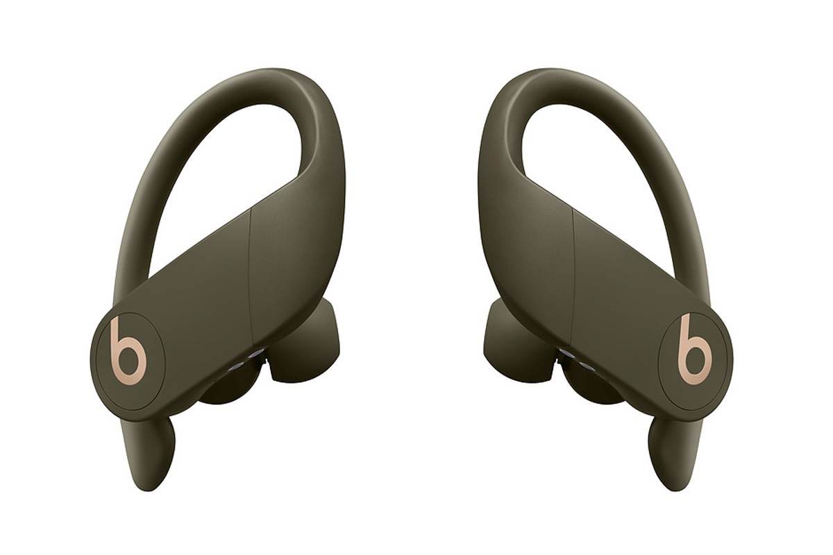 イヤホン「Powerbeats Pro」、最大20時間再生 2万4800円/Beats(アップルジャパン)