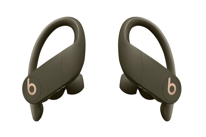 イヤホン「Powerbeats Pro」、最大20時間再生 2万4800円/Beats(アップルジャパン)
