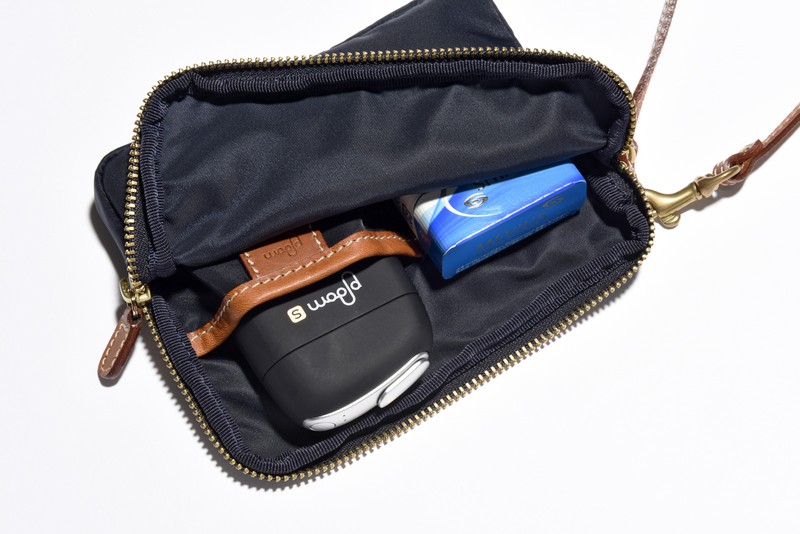 加熱式タバコ「プルームS」専用ポーチ［W14×H10×D1.5cm］1万9000円／フェリージ×Ploom（Ploom・カスタマーサービス）