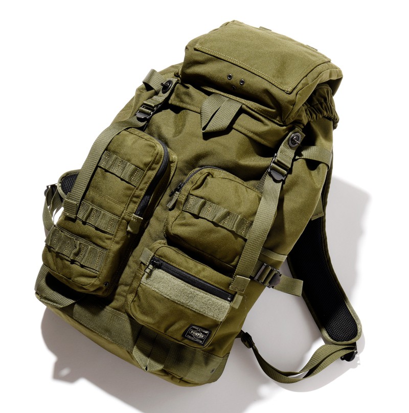 ポーターのバッグパック［W33×H46×D16cm］6万4000円／ポーター/パルス（PORTER 表参道）