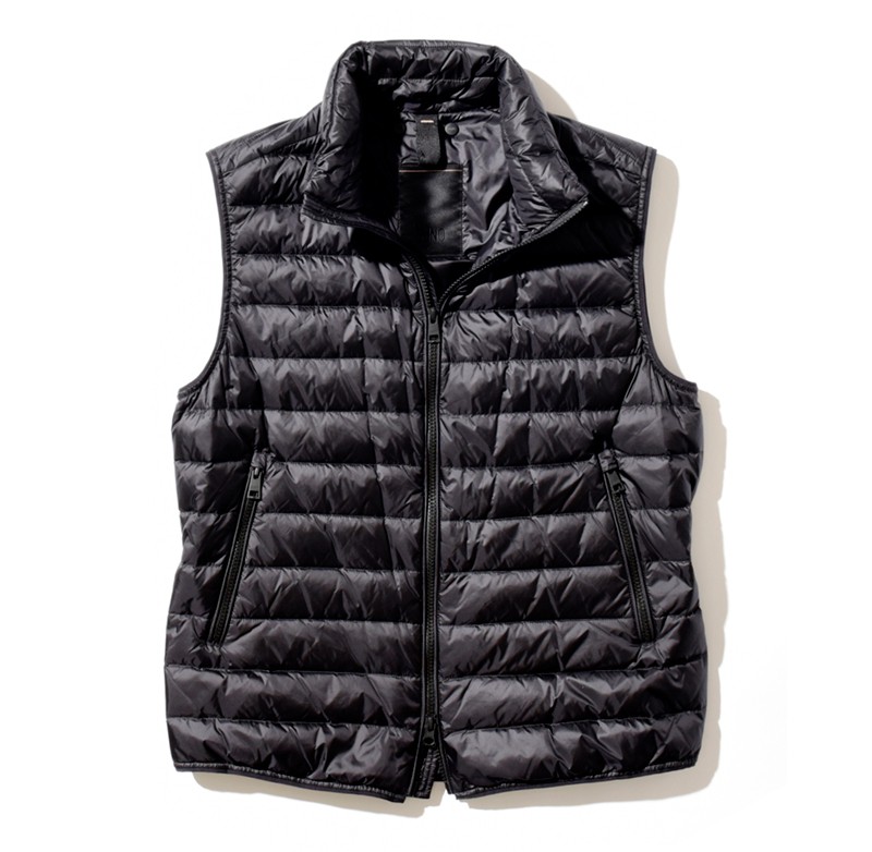 コート7万9000円/デュノ(トヨダトレーディング プレスルーム)