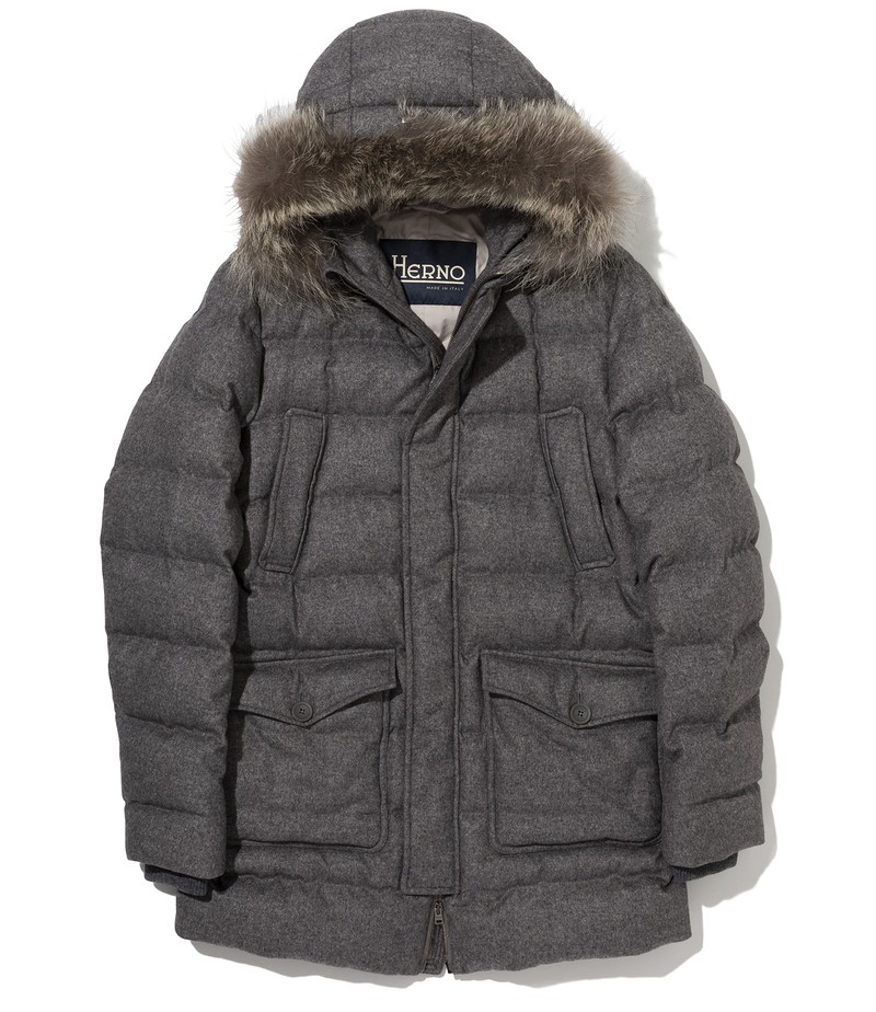 ダウンコート35万8000円/ヘルノ(ヘルノ・ジャパン)