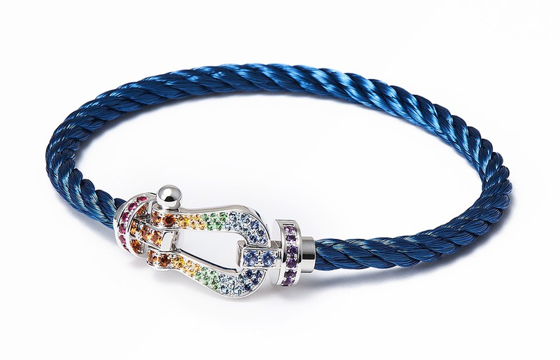 チャーム&ブレスレットチャーム72万5000円、ブレスレット4万4000円/ともにフレッド(フレッド カスタマーサービス)